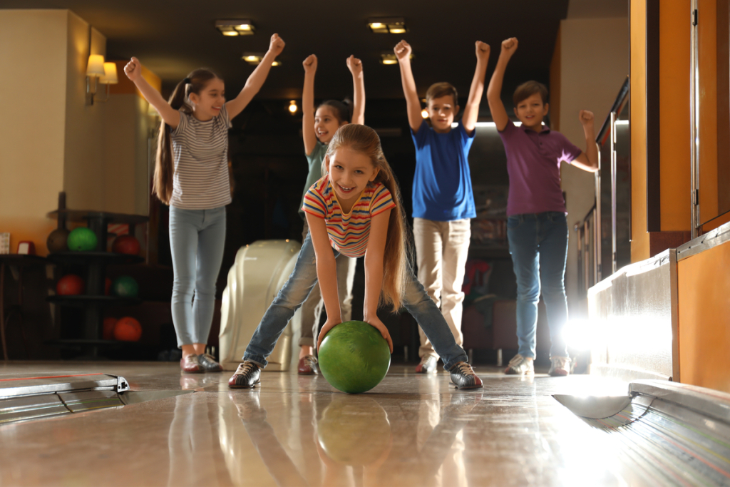 Rođendani u Bowlingstonesu!